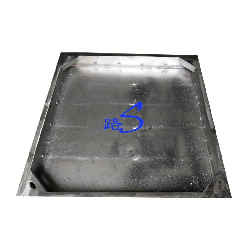 不鏽鋼井蓋顯得大氣、漂亮有著出色的抗腐蝕強度