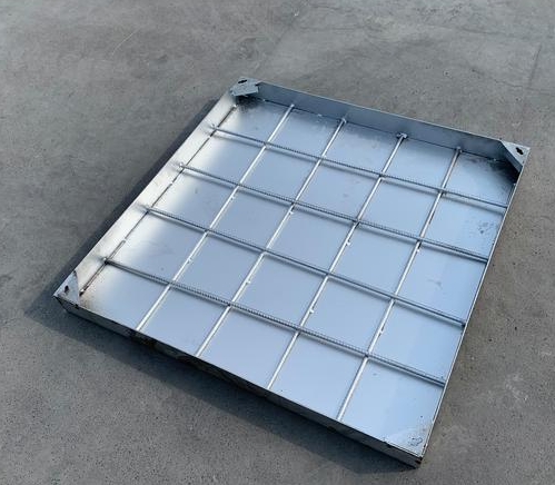 對比不鏽鋼井蓋的耐腐蝕性與其他材質的井蓋有何優勢？